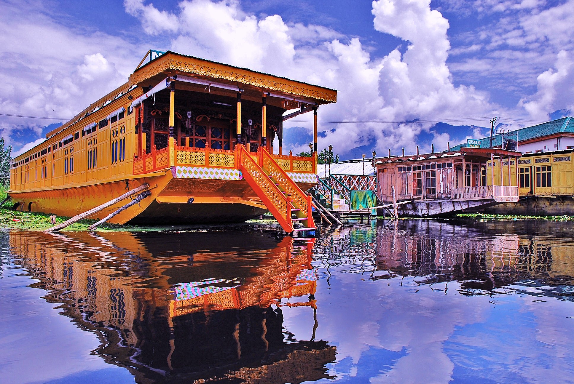 Houseboat view 2
